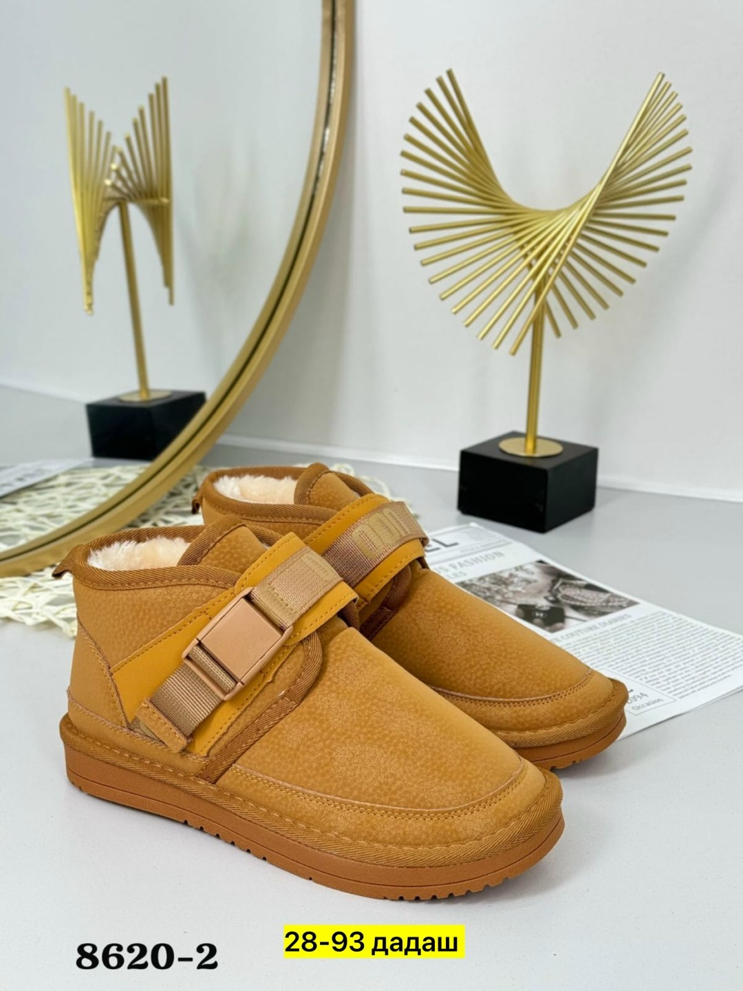 женская,женские ботинки,угги женские,,ботинки на плоской подошве