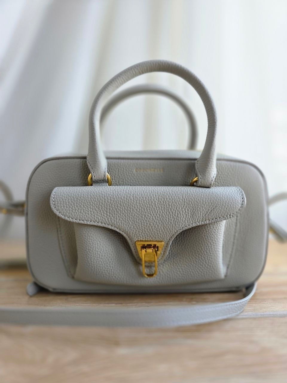 сумка coccinelle,сумка женская,сумка,женская сумка coccinelle,сумочки