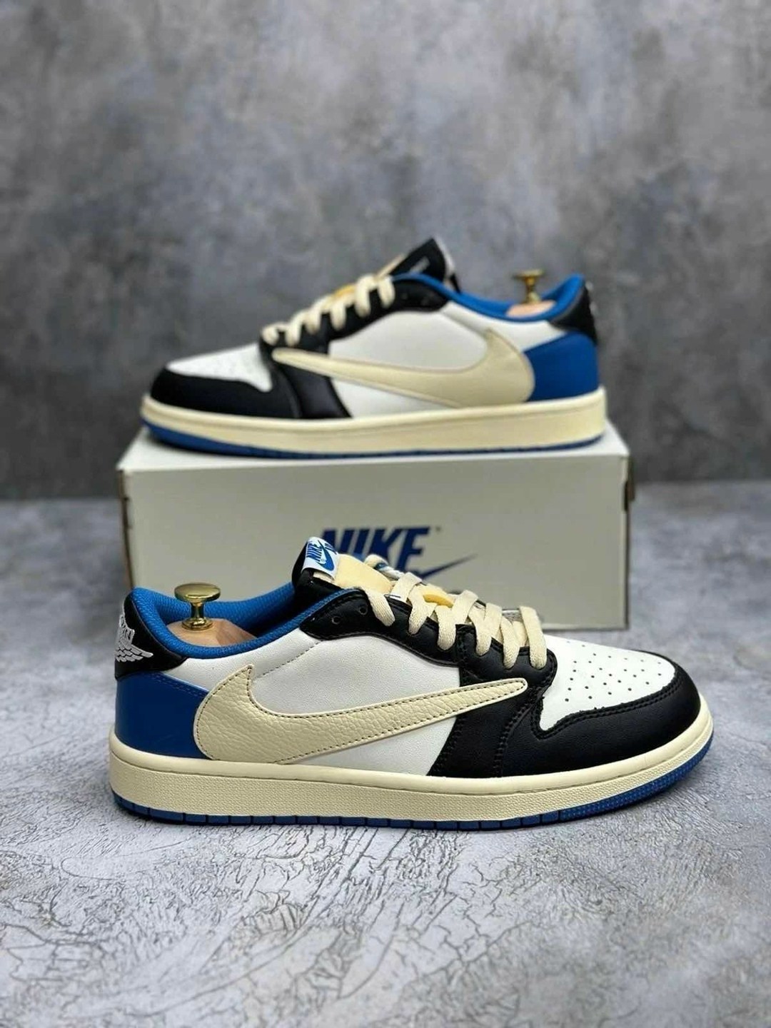 nike air jordan 1 low travis scott,air jordan 1 low travis scott,nike air jordan 1 low travis scott x fragment,nike air jordan 1 low x travis scott,nike air jordan 1 low