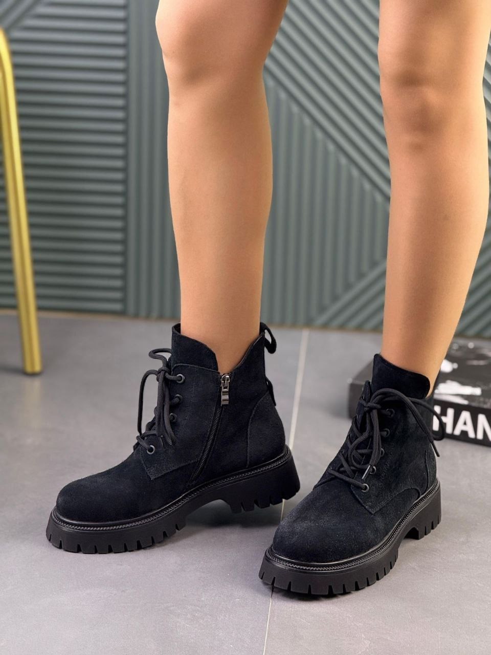 ботинки замшевые,ботинки женские замшевые,ботинки зимние замшевые,ботинки замшевые демисезонные,женские ботинки