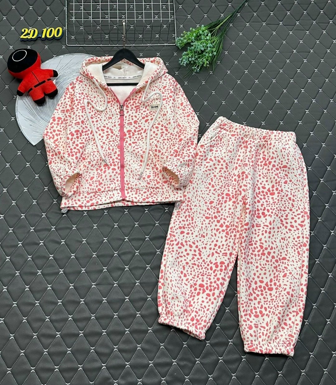 костюмы комплекты,костюмы подростковые,детские костюмы,детский костюм,костюмы двойки