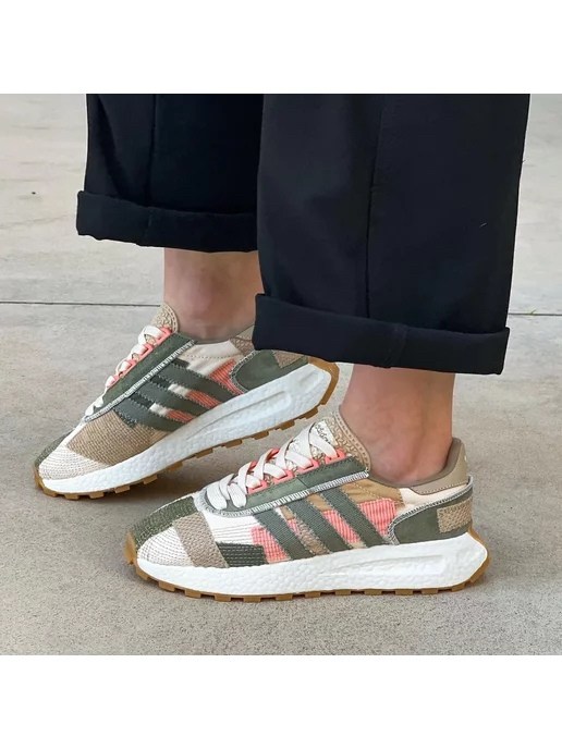 adidas originals retropy e5 olive pink,кроссовки adidas retropy e 5,кроссовки adidas retropy,кроссовки,весенние кроссовки адидас