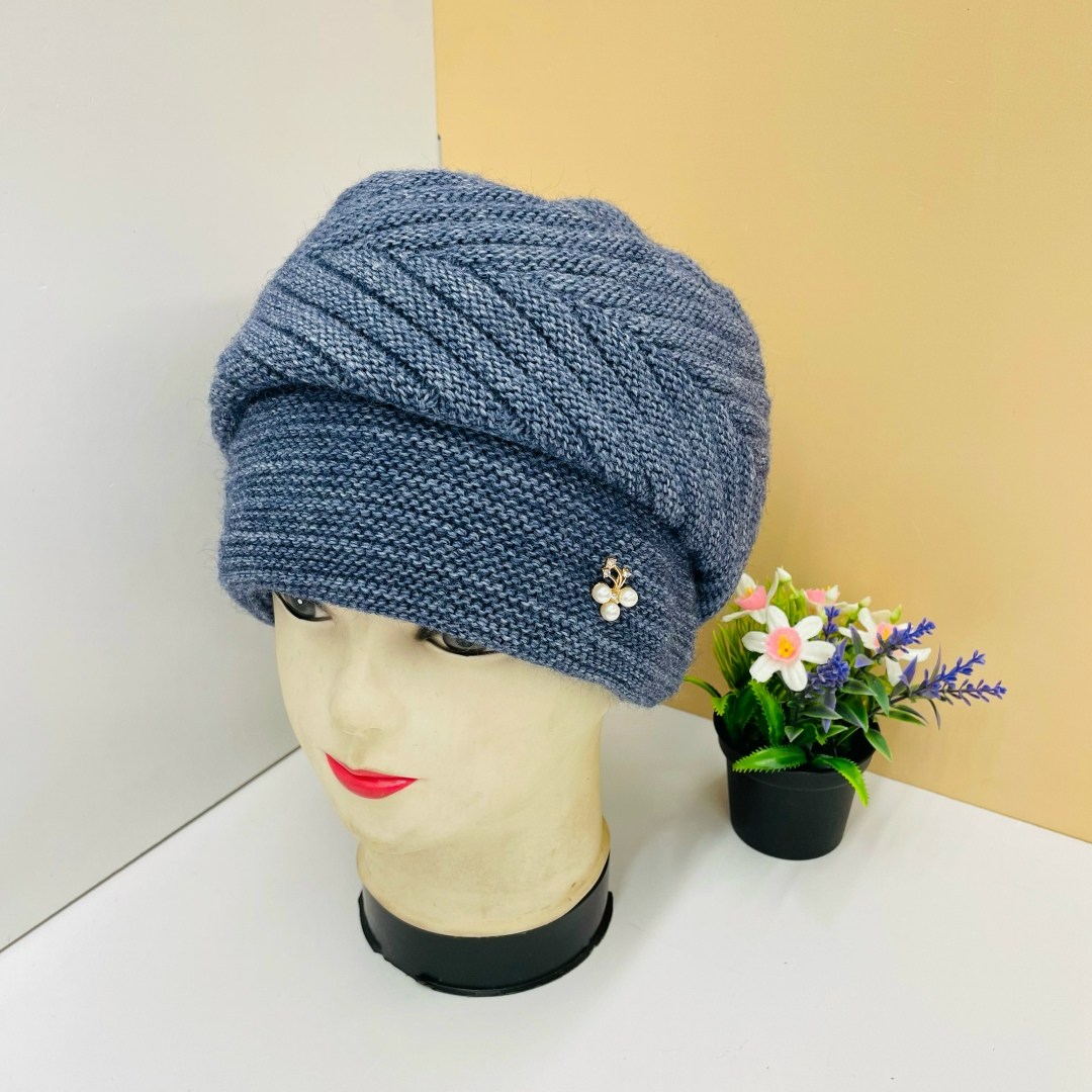 шапка женская вязаная,шапка женская,шапка для женщин,шапка вязаная,шапка зимняя женская