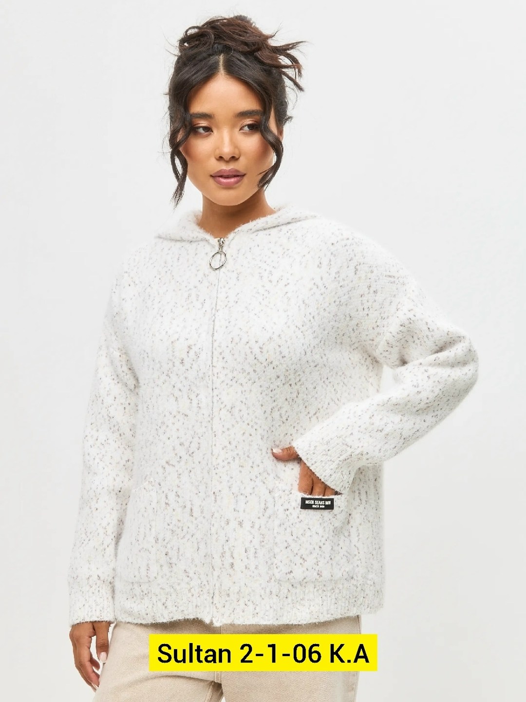 теплая кофта,кофта на молнии с капюшоном,кофта женская на молнии с капюшоном,кофта женская,кофта с капюшоном