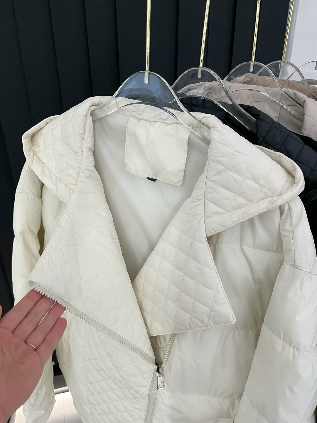 куртка женская,теплая куртка,куртка,легкая куртка,стильная куртка