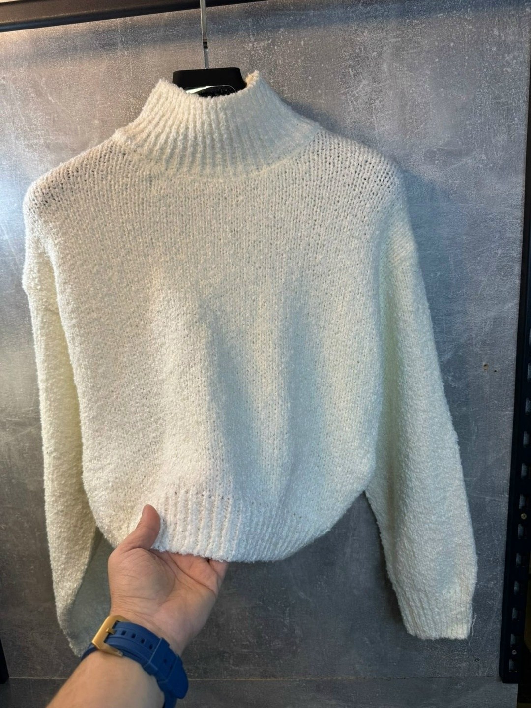 свитер,свитера женские,вязаные свитера,свитер из ангоры женский,свитер с горлом