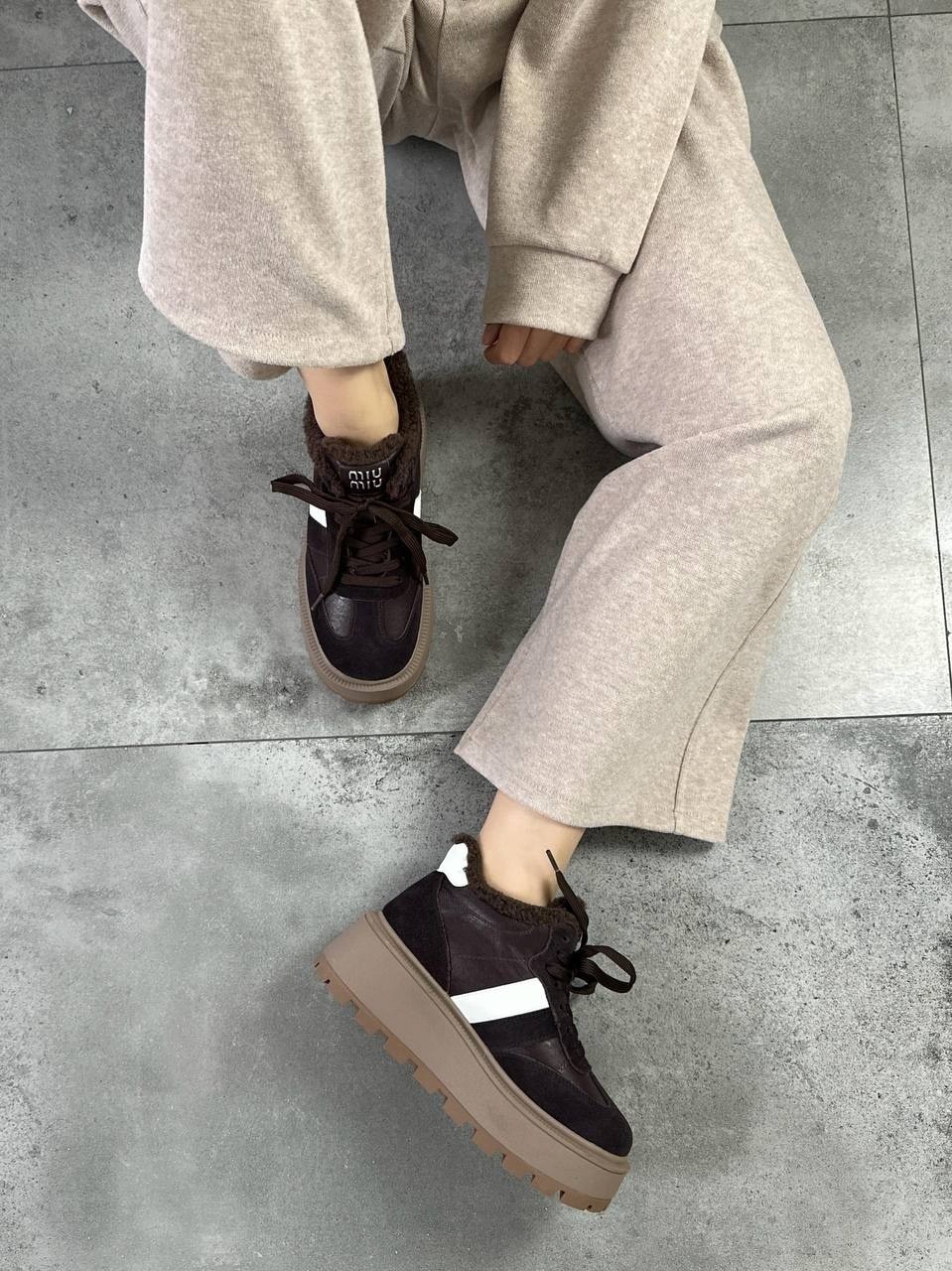 , женская,зимняя ,женские кроссовки,кроссовки зимнее