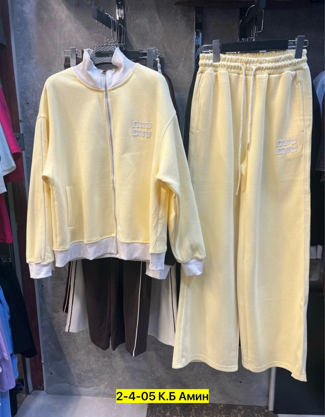 спортивные костюм,стильные костюмы,костюмы комплекты,женский спортивный костюм,костюмы двойки