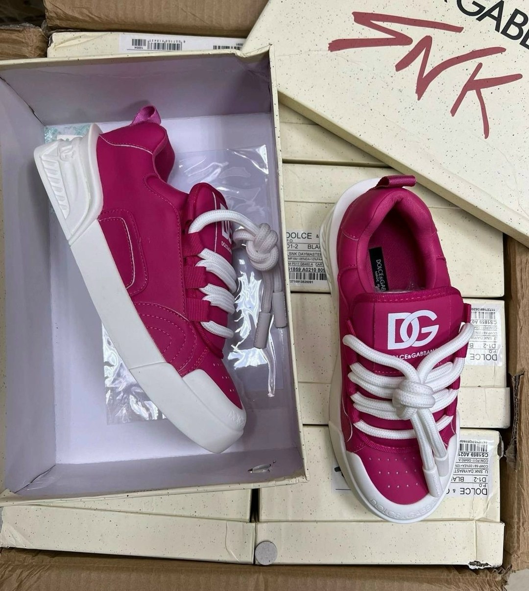 кроссовки женские dolce gabbana,кроссовки dolce gabbana,кеды dolce gabbana,женские кроссовки,фирменные кроссовки dolce