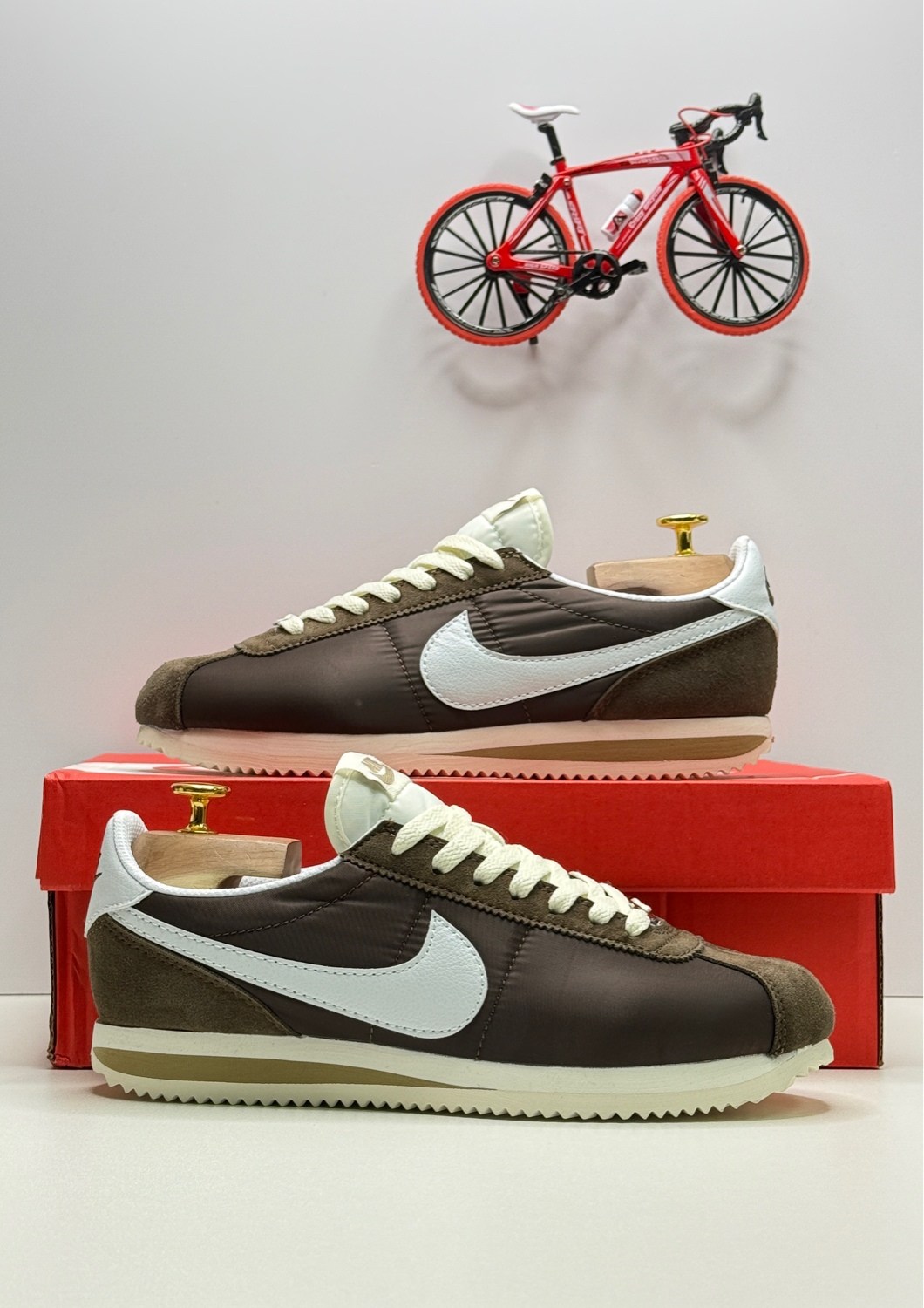 кроссовки nike cortez,кроссовки nike classic cortez,кроссовки nike classic cortez leather,кроссовки мужские nike cortez,кроссовки мужские nike classic cortez