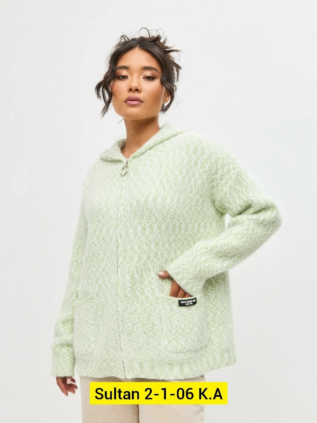 теплая кофта,кофта на молнии с капюшоном,кофта женская на молнии с капюшоном,кофта женская,кофта с капюшоном