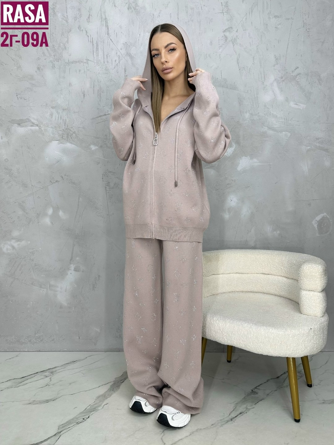 костюмы женские,трикотажные костюмы,вязаные костюмы,женские спортивные костюмы,костюмы двойки