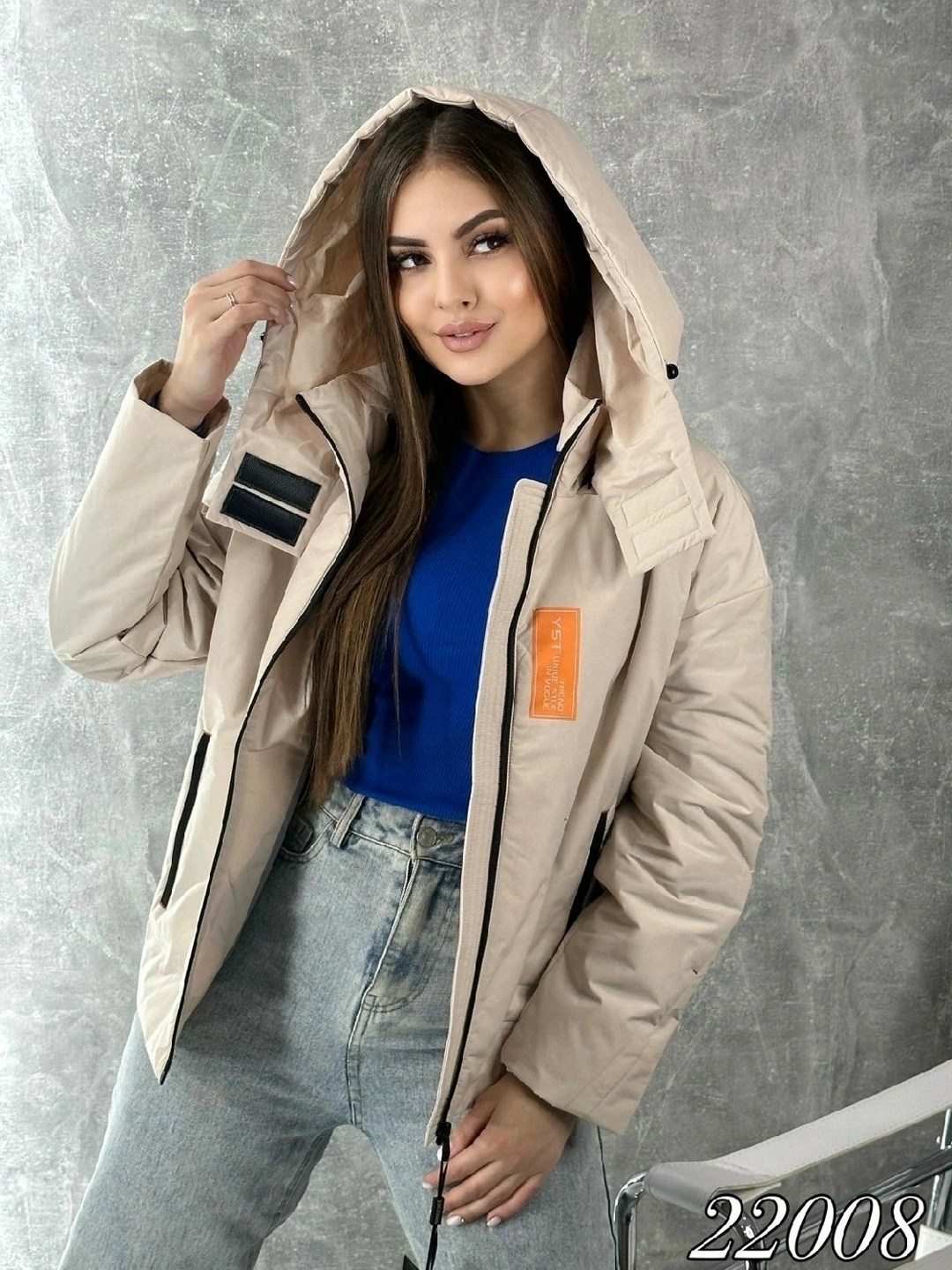 женская демисезонная куртка,куртка женская,куртка демисезонная,белая куртка,куртка