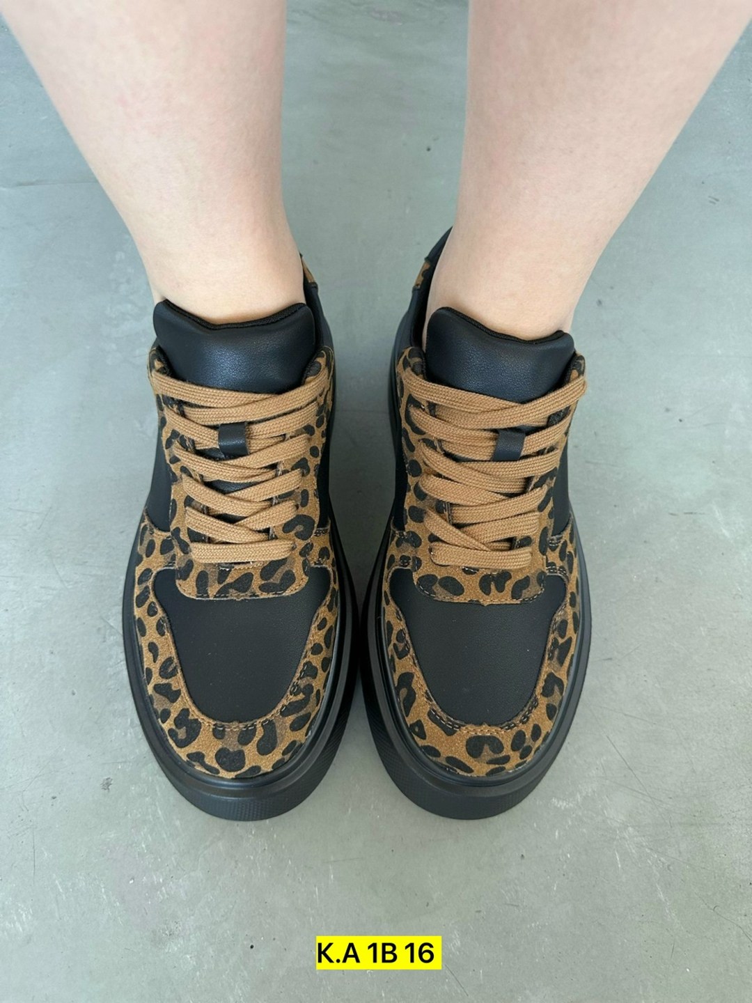 ,леопардовые кроссовки,женские кроссовки с леопардовым принтом,кроссовки женскиe, женская