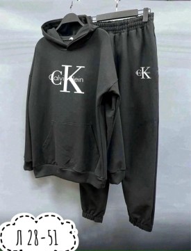 Костюм