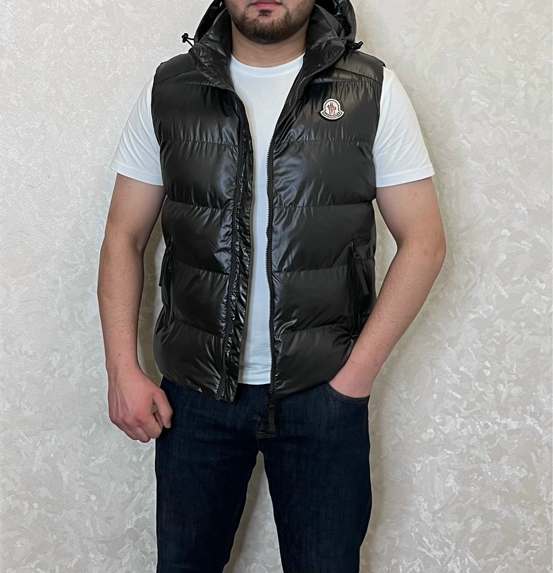 жилет монклер мужской,жилетка монклер мужская,moncler жилетка мужская оригинал,монклер жилетка,жилет moncler