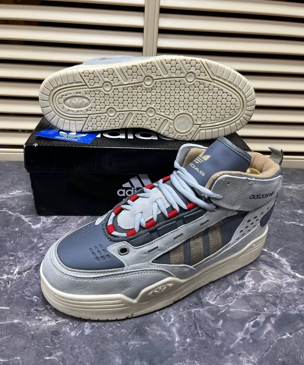 кроссовки adidas,кроссовки adidas зимние,кроссовки,кроссовки для мужчин,кроссовка мужской