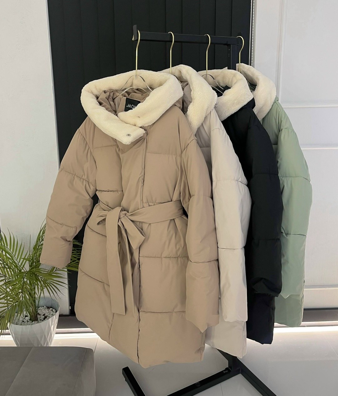 зимние куртки,стильные пуховики,демисезонный пуховик,куртка пуховик,женская зимняя куртка