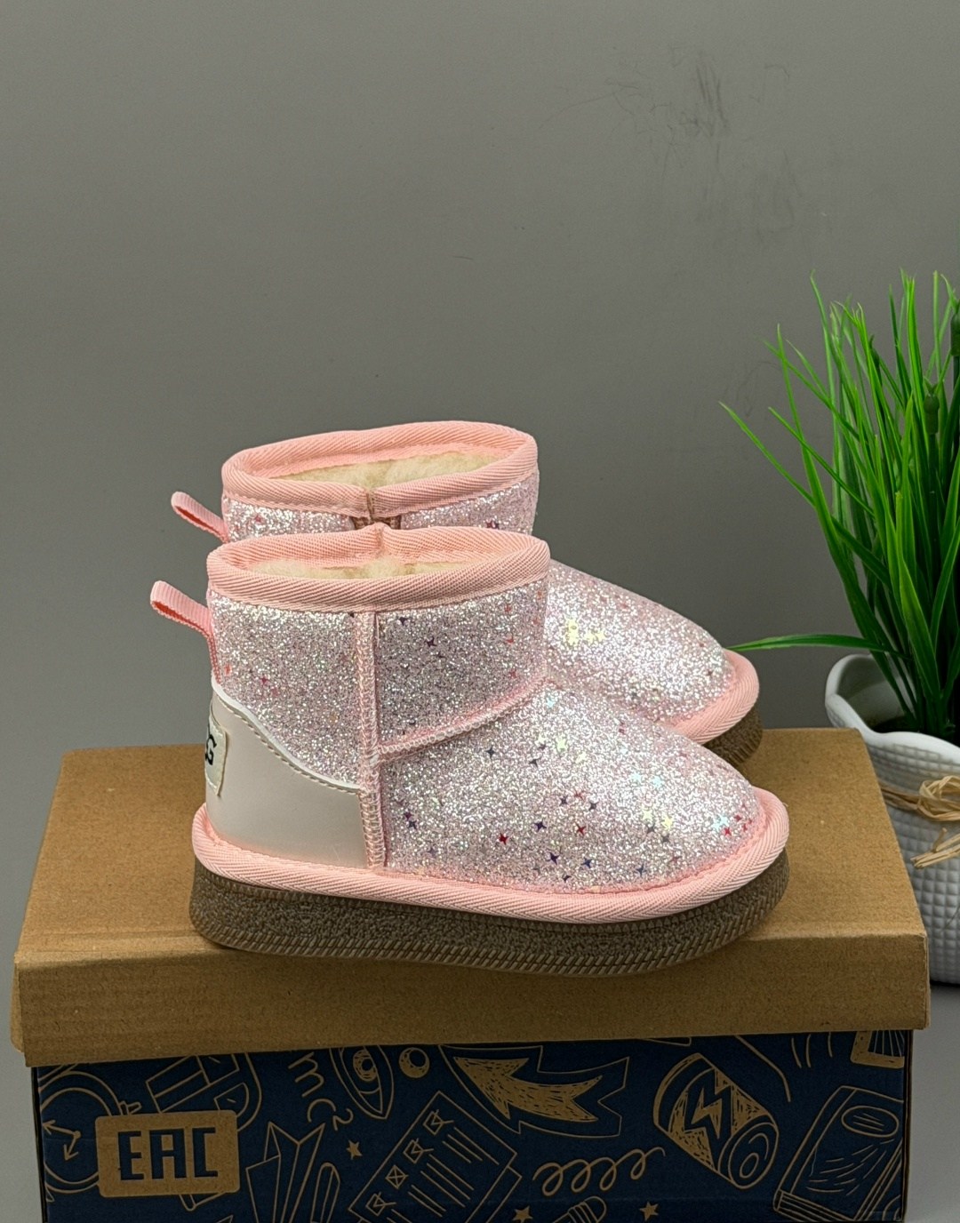 ,детские угги для девочки,детские угги,зимняя  для девочек,угги для девочки