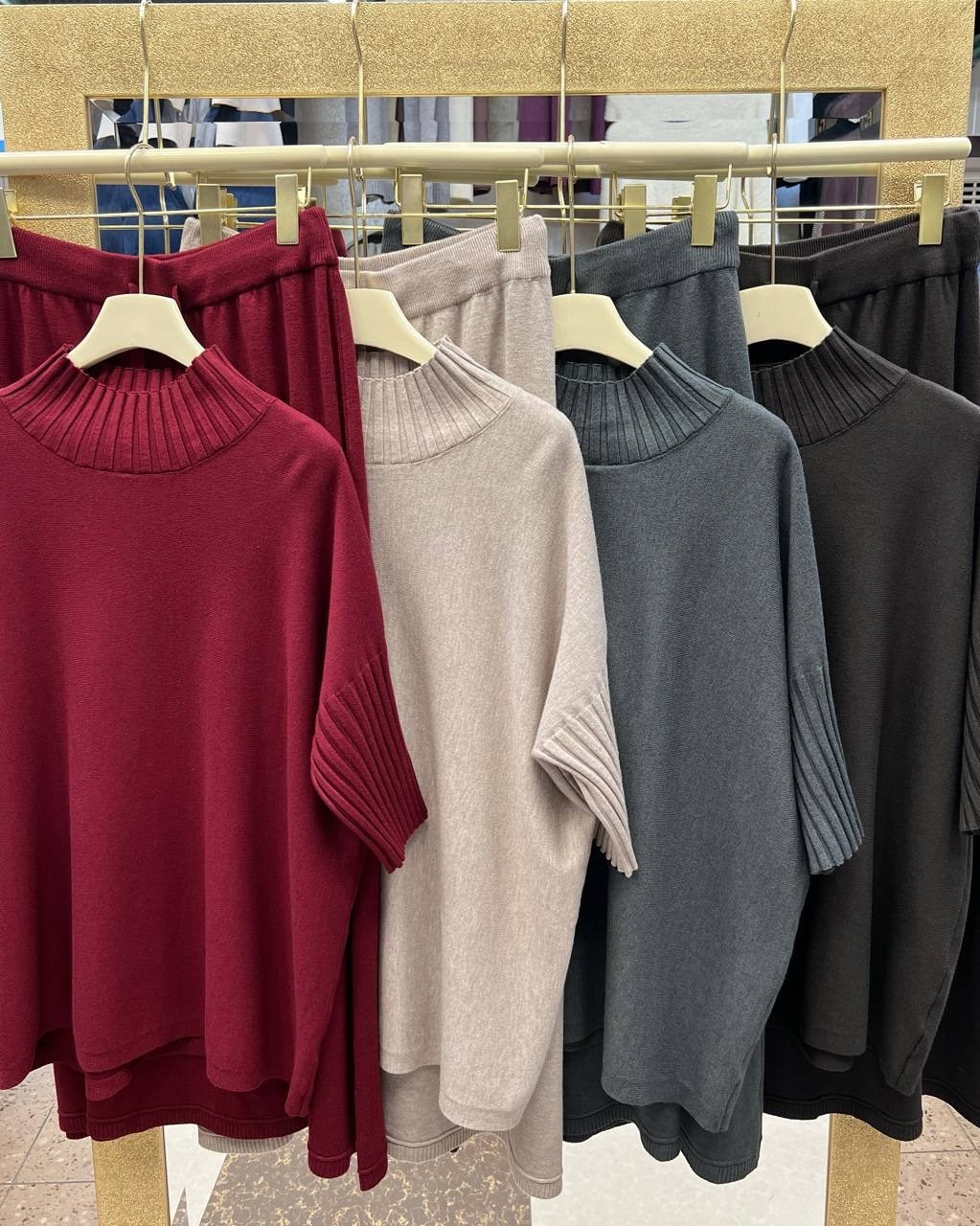 свитер,женский джемпер,трикотажный костюм,свитер с воротником,свитер от