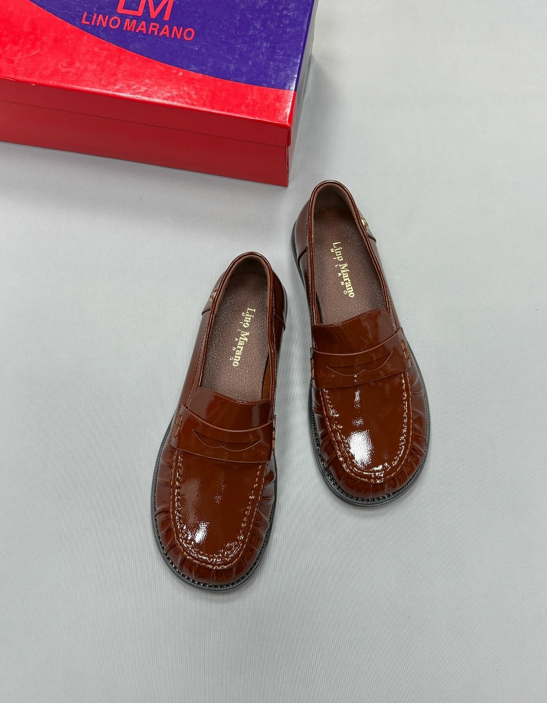 ,лакированные лоферы,мокасины лоферы,лоферы женские,лоферы из лакированной кожи