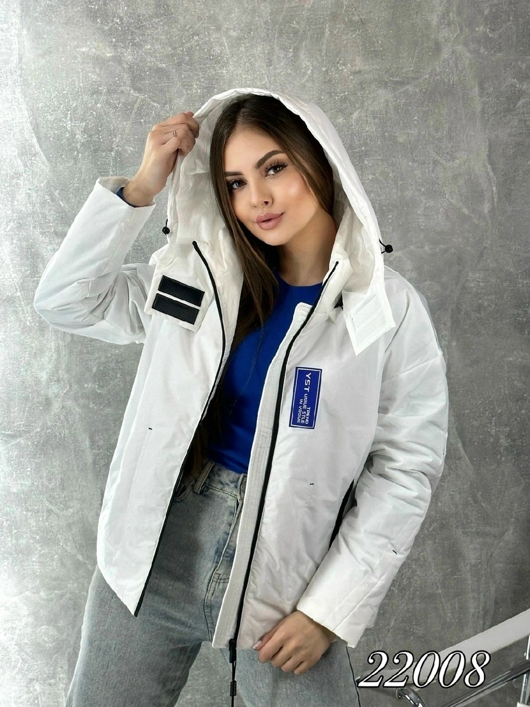 женская демисезонная куртка,куртка женская,куртка демисезонная,белая куртка,куртка