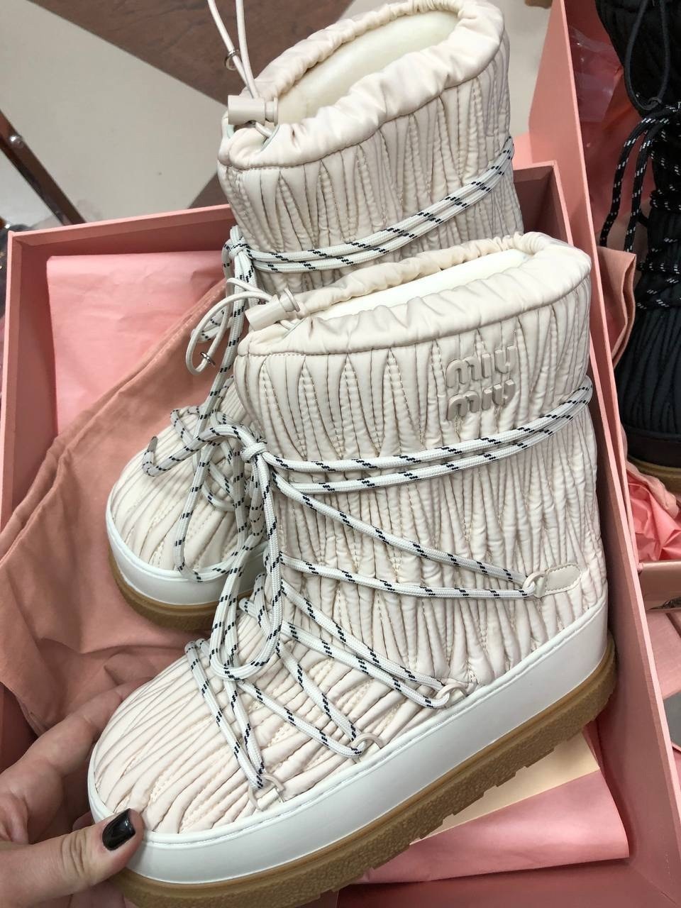 луноходы женские,,женские дутики,зимняя  женская,теплые сапоги