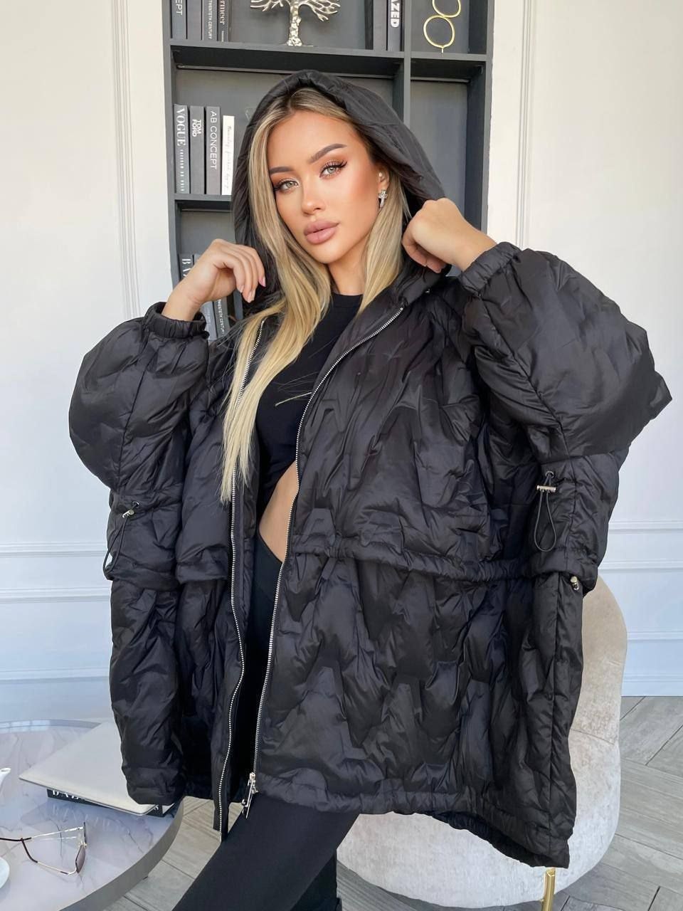 пуховики оверсайз,куртка стеганая оверсайз с капюшоном,куртка оверсайз,пуховик оверсайз женский,куртка стеганая оверсайз