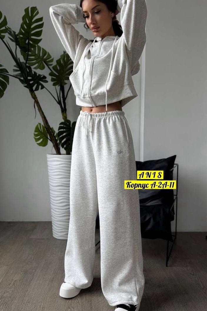 костюмы женские,женские спортивные костюмы,костюм на флисе,спортивные костюм,костюм спорт