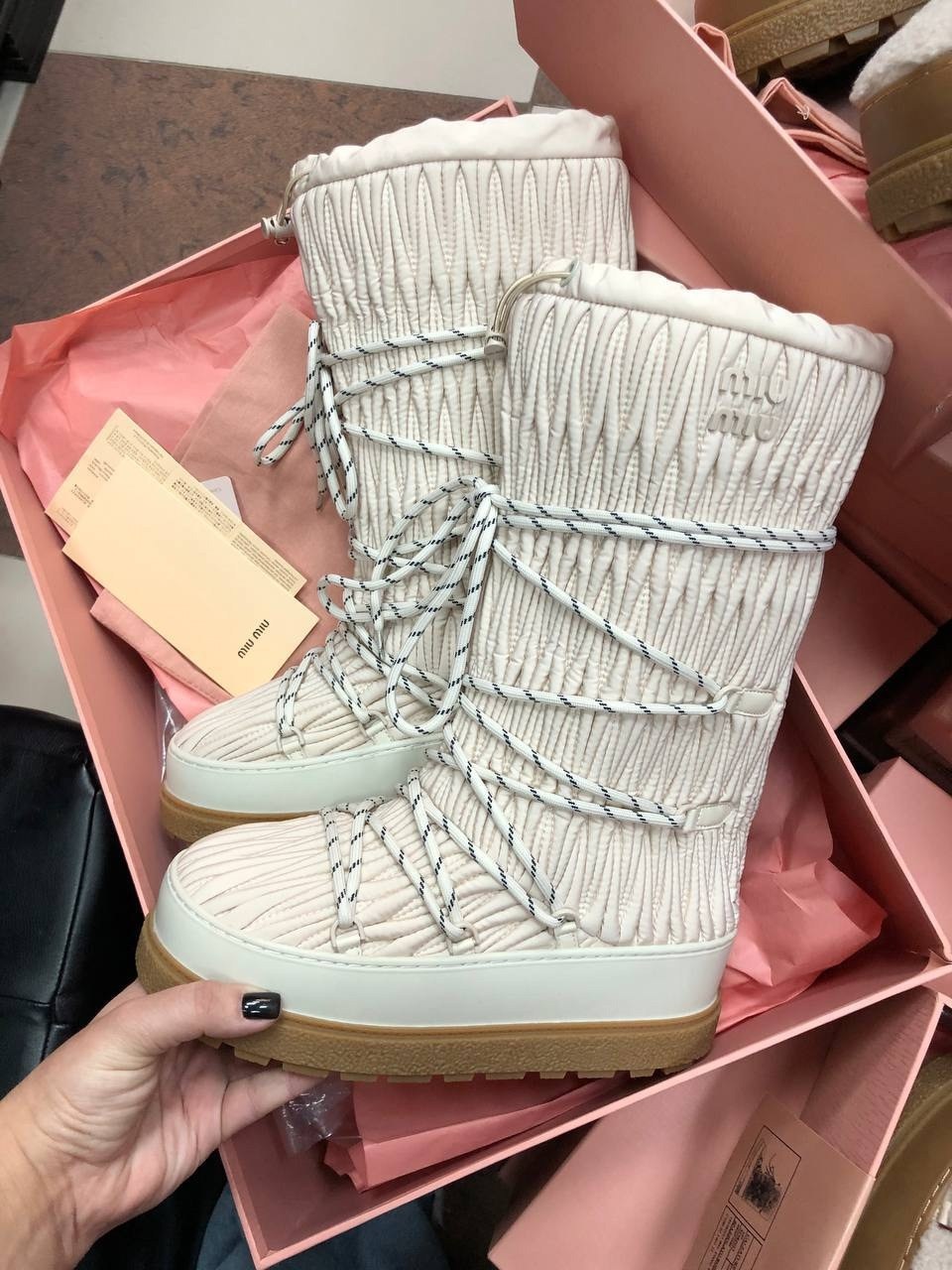 ,луноходы женские,женские дутики,зимняя  женская,зимняя