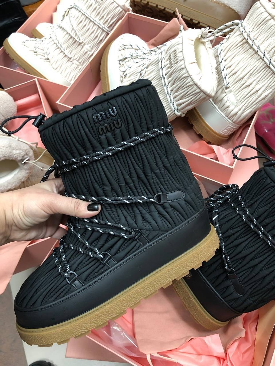 ,луноходы женские,женские дутики,зимняя  женская,зимняя