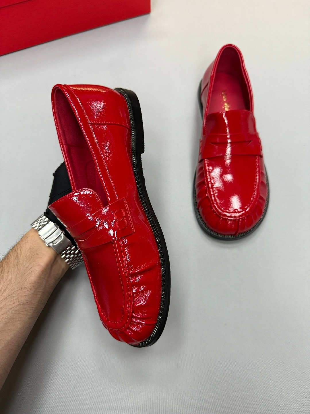 ,лакированные лоферы,мокасины лоферы,лоферы женские,лоферы из лакированной кожи