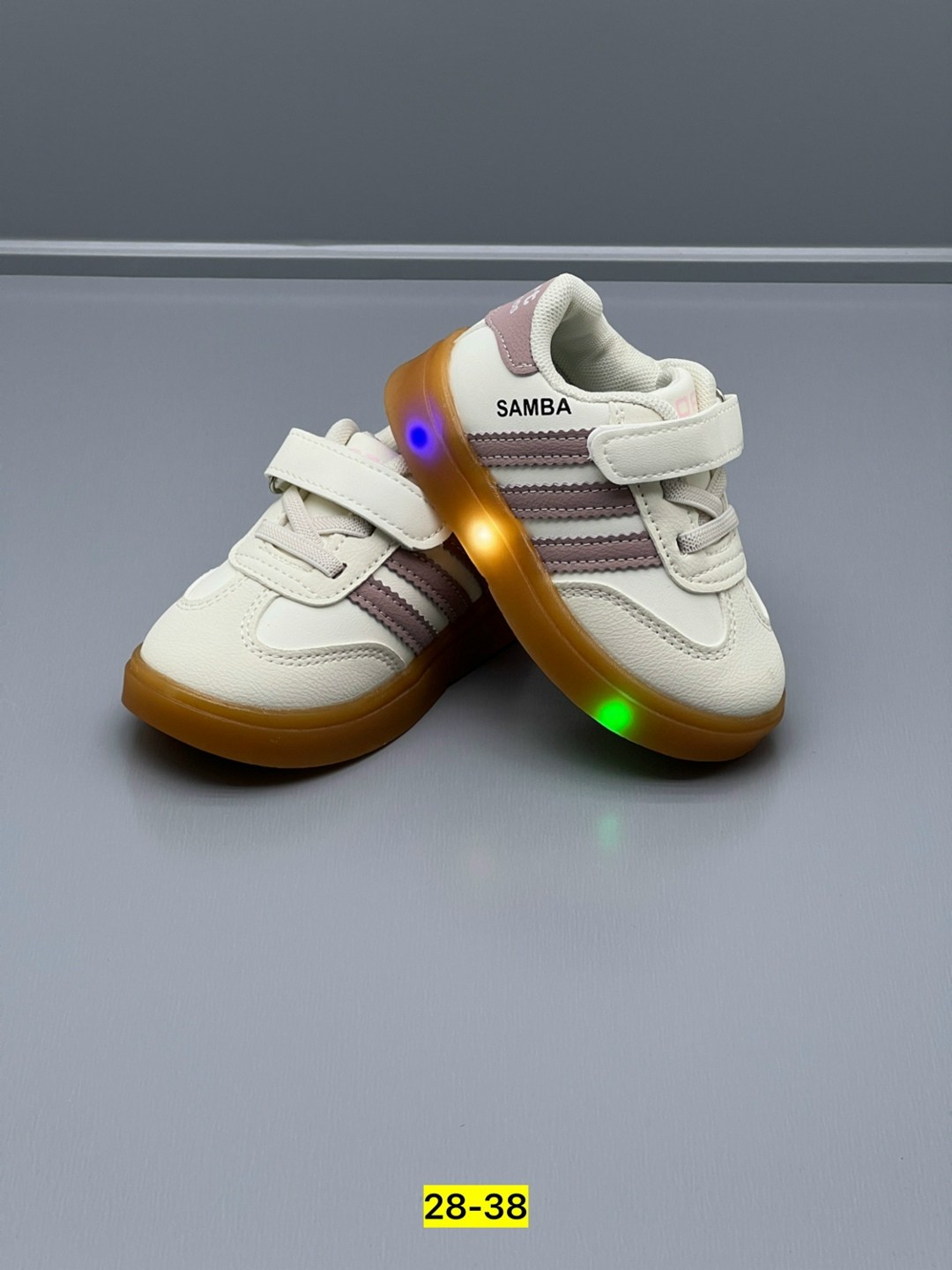 ,детская ,детские кроссовки adidas,кроссовки adidas,детские кроссовки