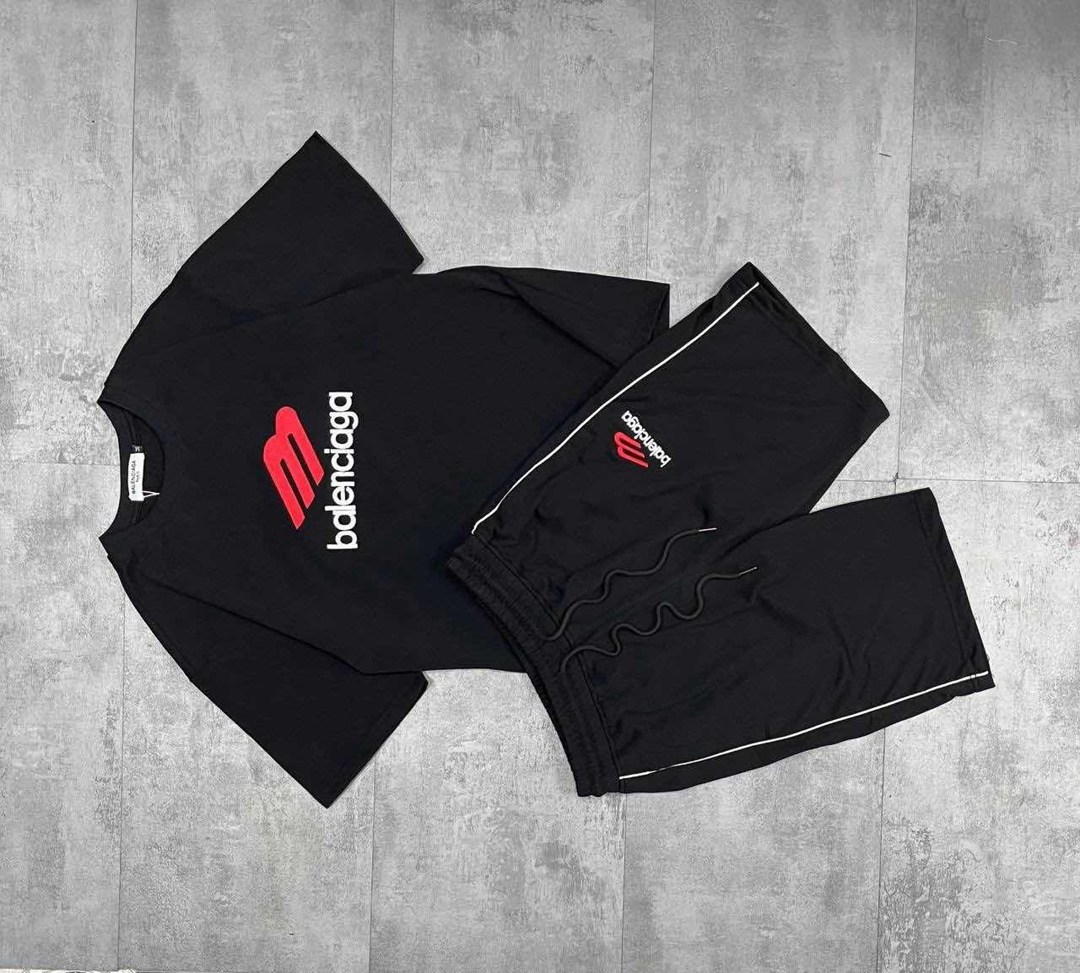 спорт костюм,футболка мужская balenciaga,футболка balenciaga,баленсиага кристобаль