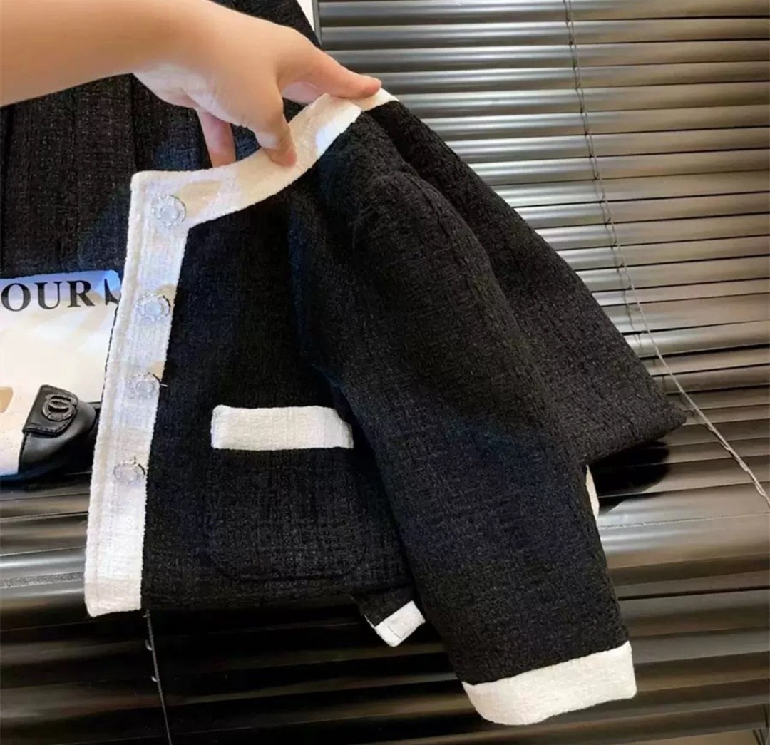 элегантные костюмы,комплект одежды для девочек,модный костюм для девочек,стильный костюм для девочки,комплект детской одежды для девочки