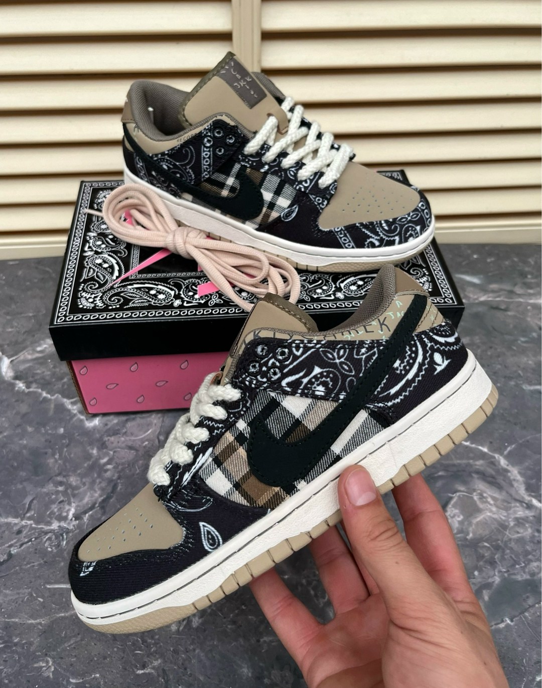 кроссовки nike sb dunk low travis scott,nike sb dunk low x travis scott,travis scott nike sb dunk low,кроссовки,кроссовки nike sb dunk low x travis scott