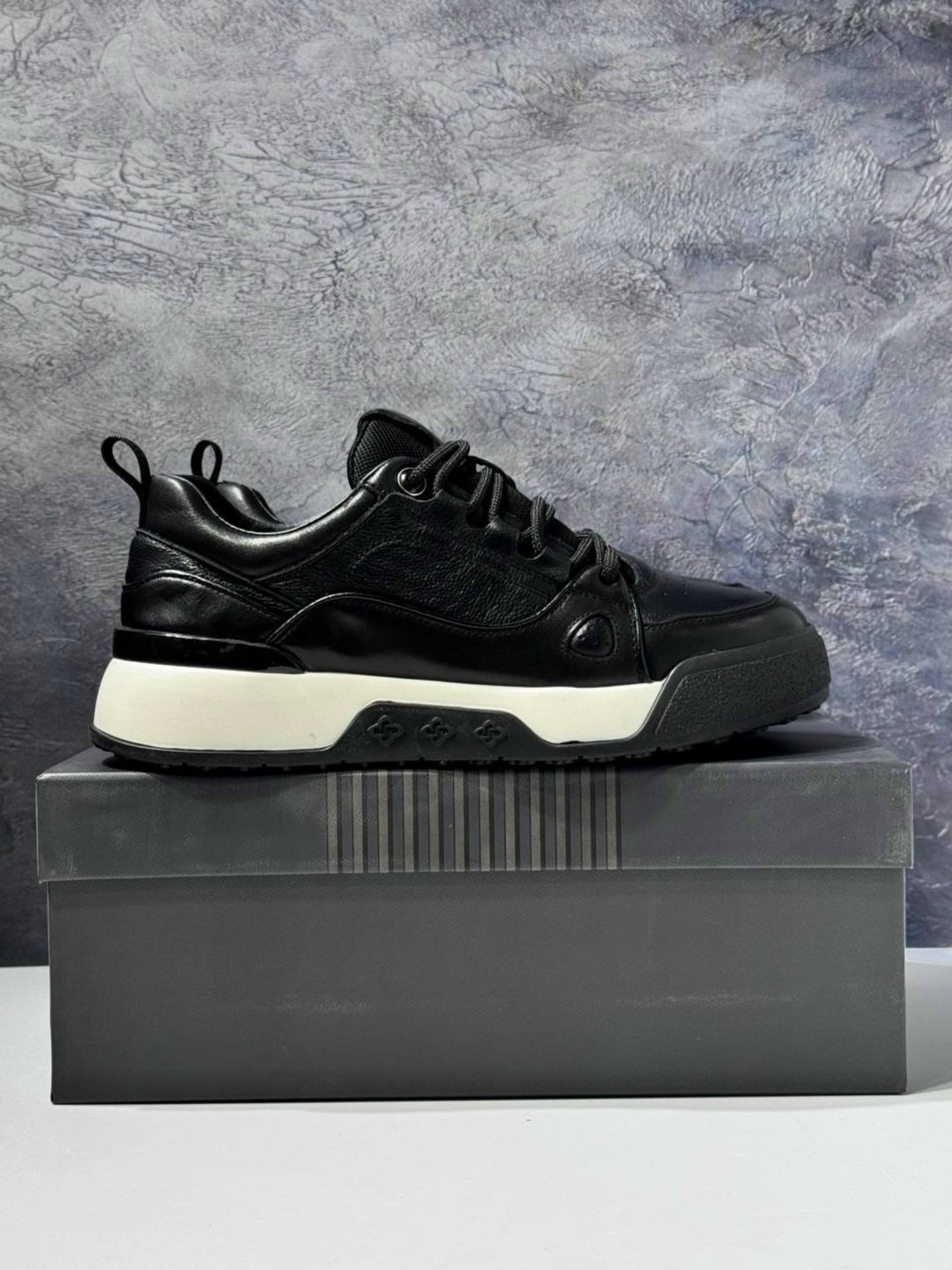 мужская  кроссовки,кроссовки dolce gabbana мужские,кроссовки adidas,кроссовка мужской,брендовая