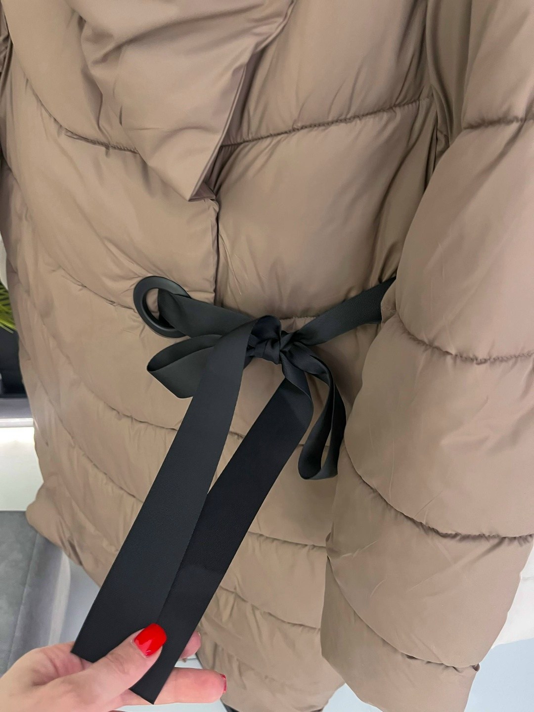 стильные пуховики,пуховик,пуховик удлиненный,пуховик бежевый,удлиненные куртки