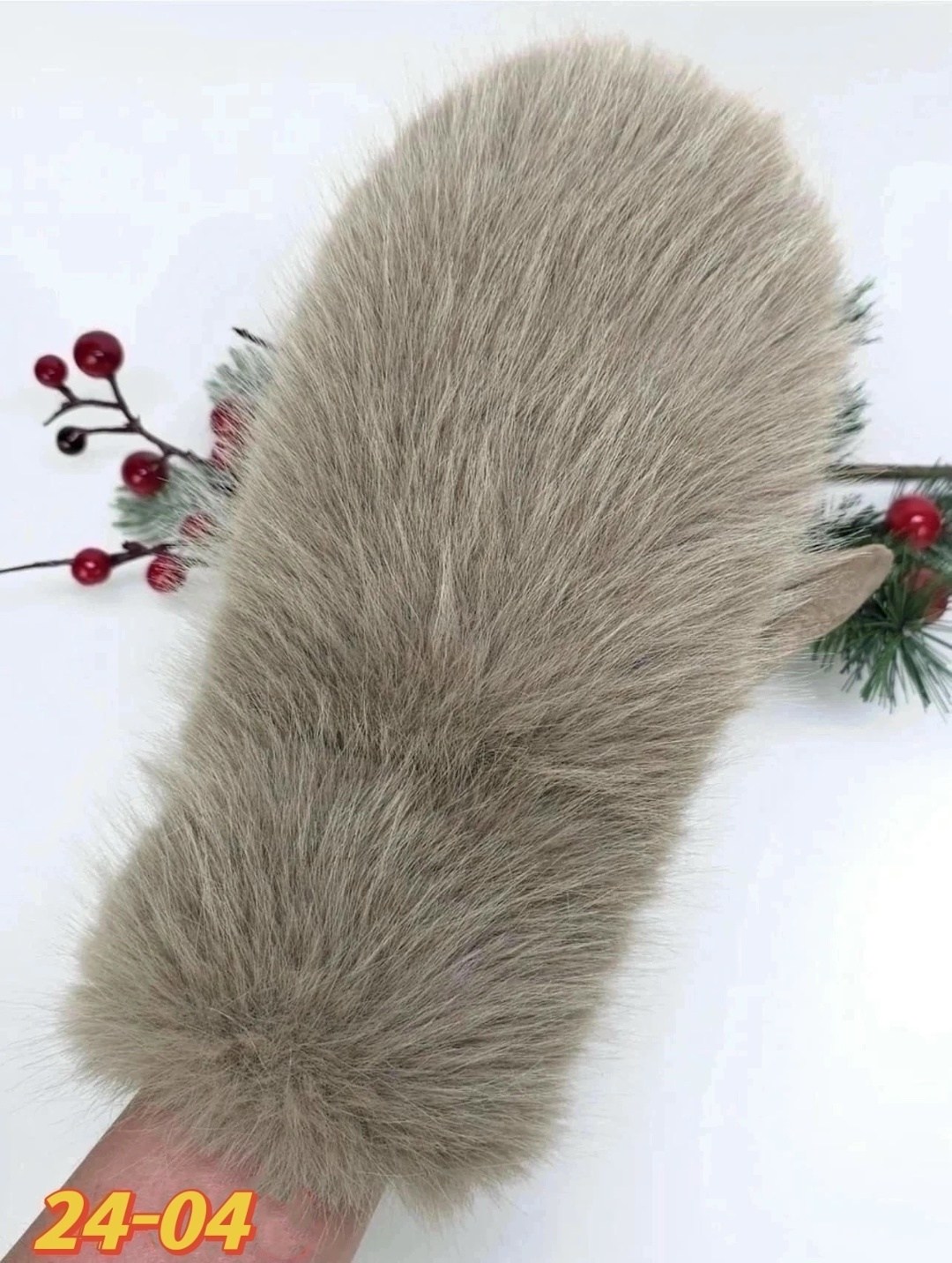 варежка универсальная,женские плюшевые варежки,варежки из экомеха,женские варежки,теплые варежки