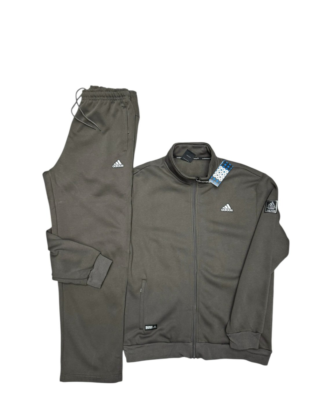 спортивный костюм adidas,мужской спортивный костюм adidas,спортивные костюмы мужские,спортивные костюмы адидас мужские,спортивные костюм