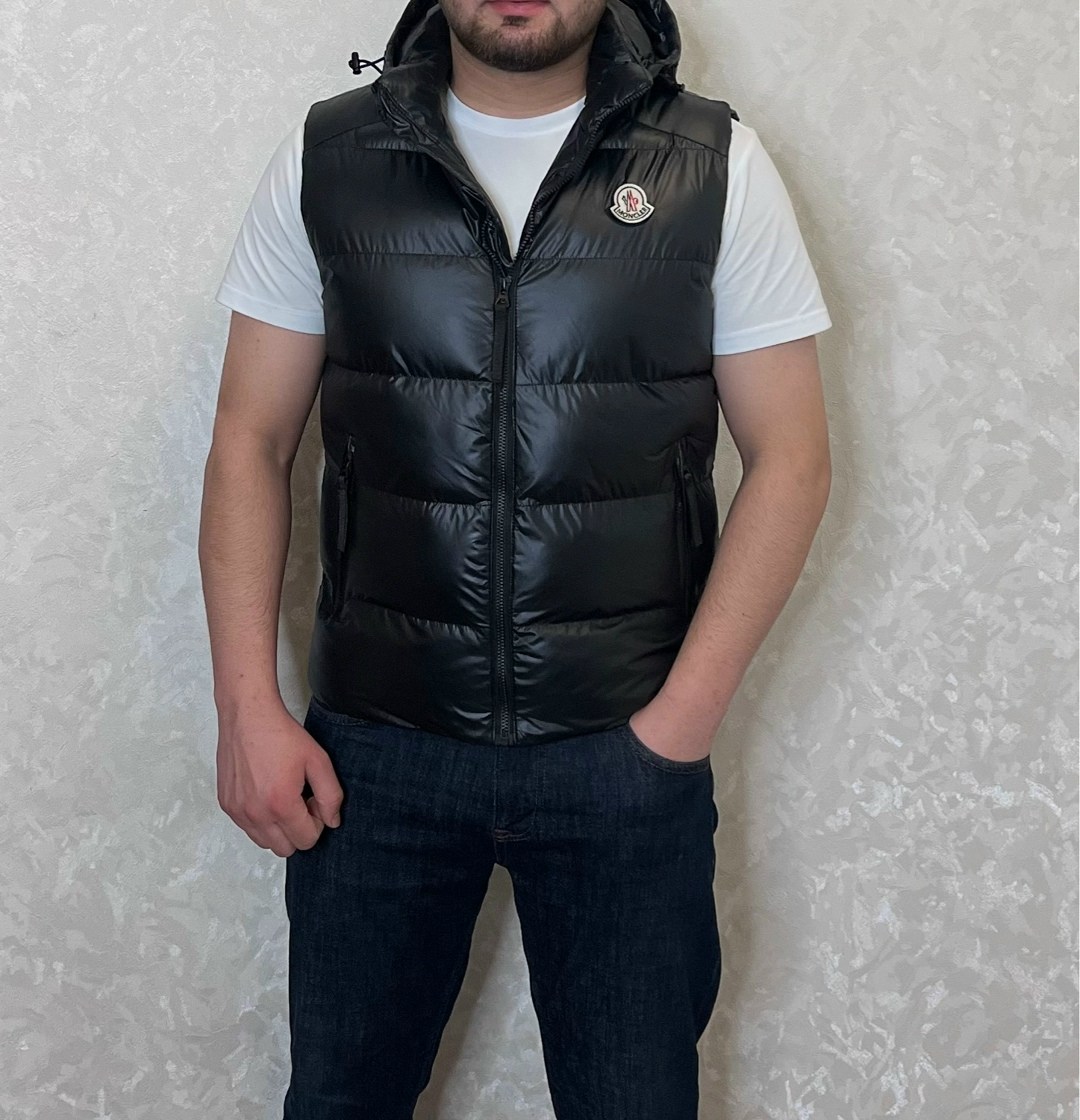 жилет монклер мужской,жилетка монклер мужская,moncler жилетка мужская оригинал,монклер жилетка,жилет moncler