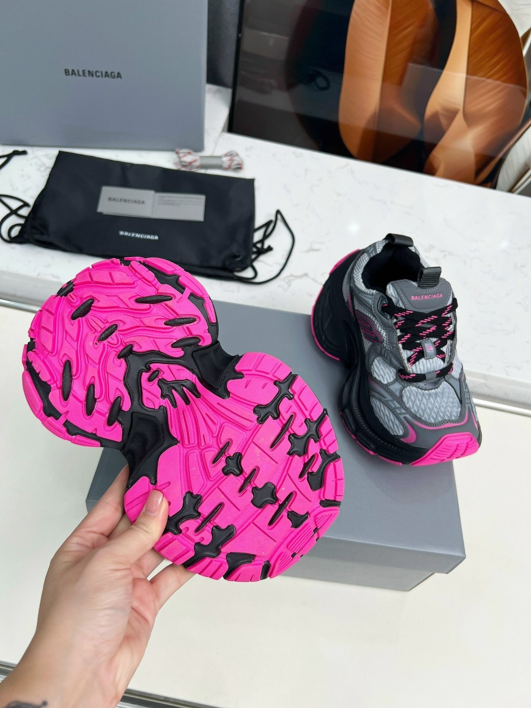 кроссовки женские balenciaga,кроссовки balenciaga,кроссовки balenciaga 10 xl,кроссовки balenciaga 3 xl,кроссовки balenciaga balenciaga кроссовки