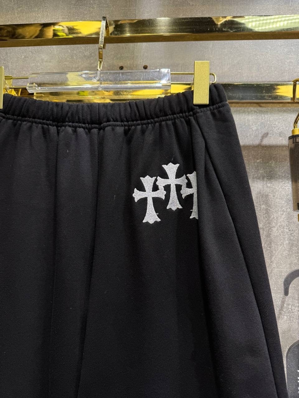 брендовые брюки,брюки штаны,модные брюки,спортивные брюки,брюки свободные