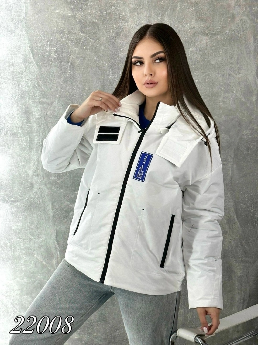 женская демисезонная куртка,куртка женская,куртка демисезонная,белая куртка,куртка