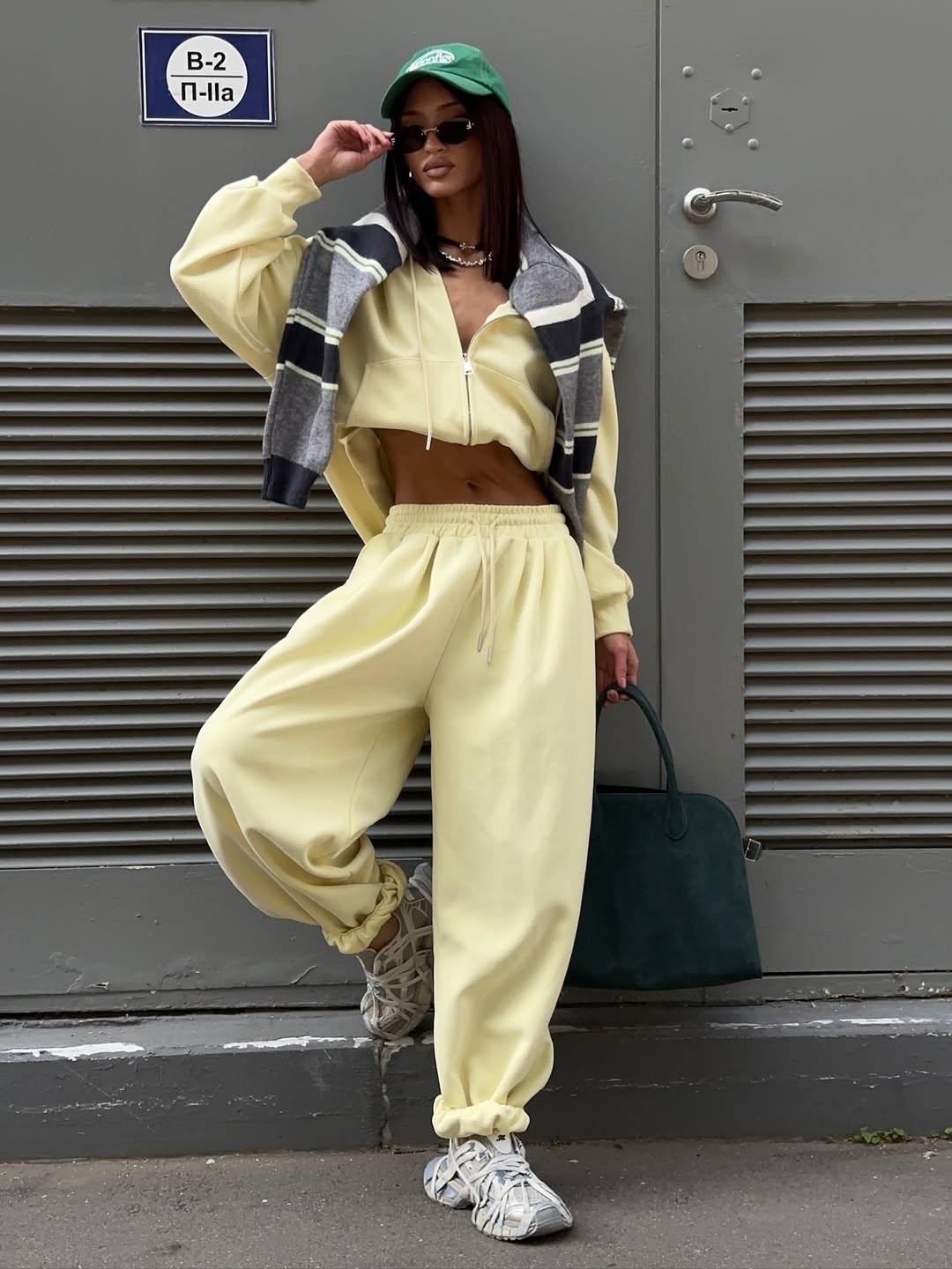 спортивные костюмы женские,спортивные костюмы,спортивные костюмы на флисе,костюм базовый,спортивные костюмы двойка