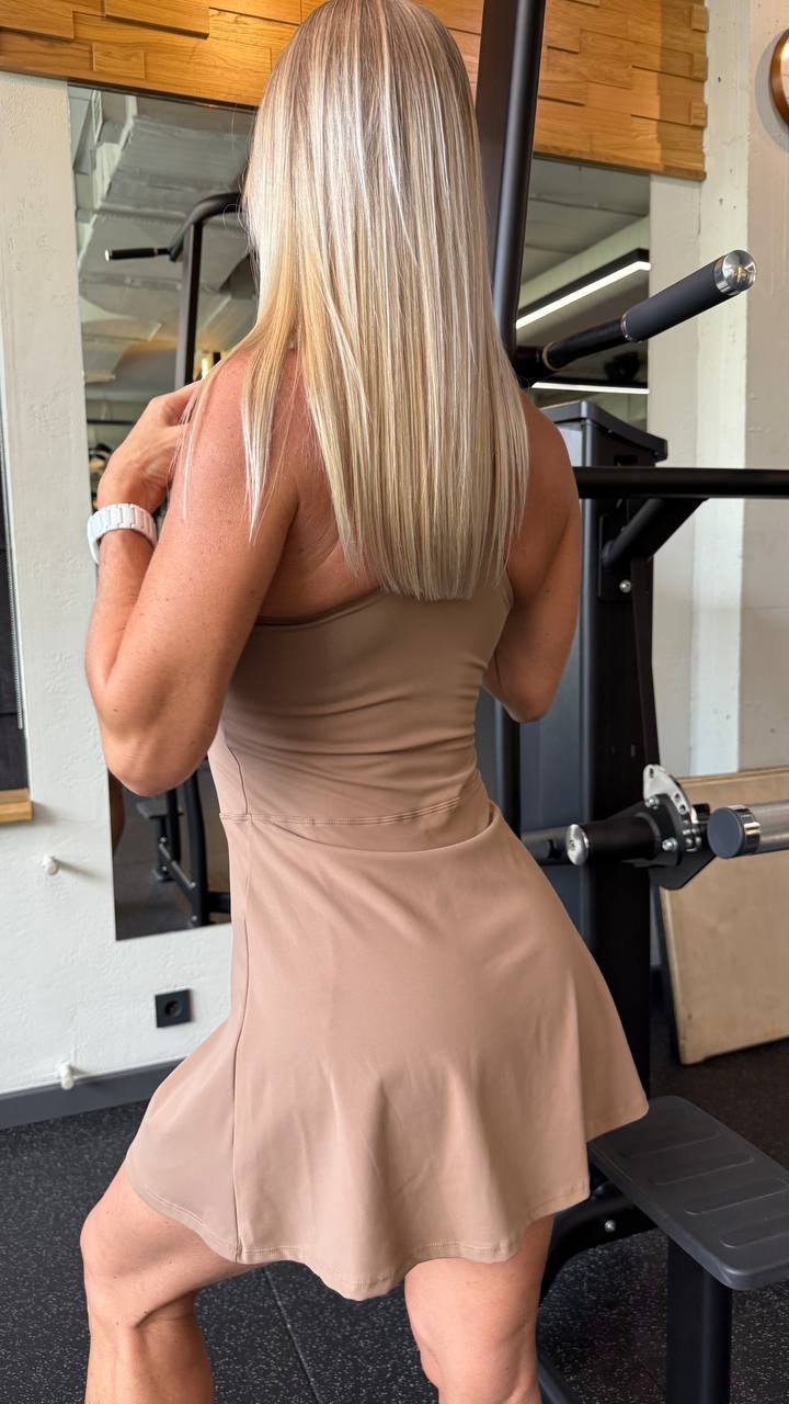 платье спортивное,женские платья,платье,теннисные платья,платье с воротником