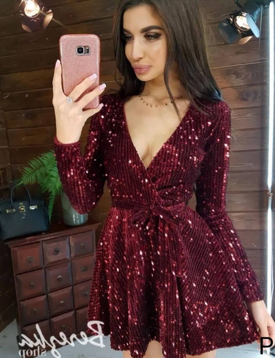 платье с пайетками,нарядное платье с пайетками,женское платье с пайетками,серебристое платье с пайетками,платье с блестками