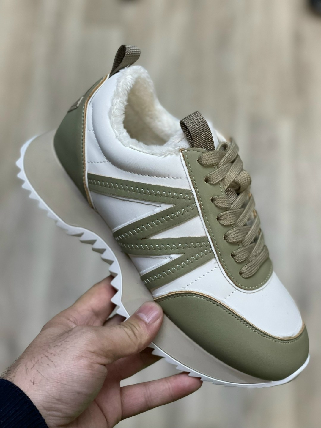 ,кеды женские зимние,кроссовки женскиe,кеды зимние ugg,зимние кроссовки