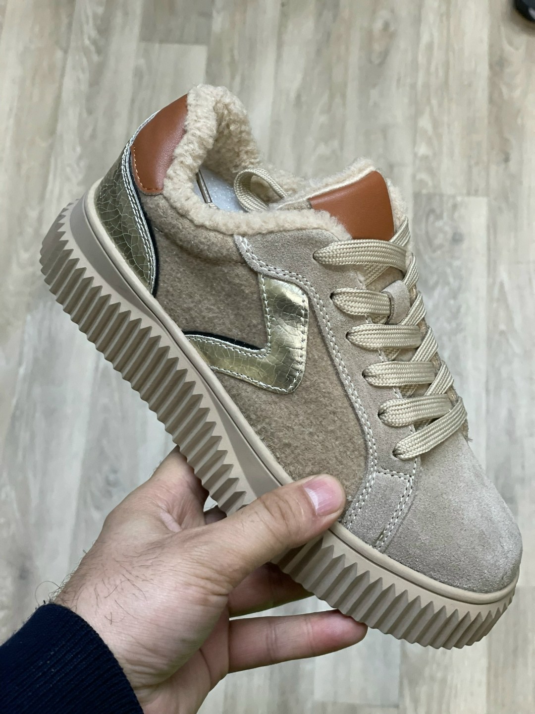 ,кеды женские зимние,кроссовки женскиe,кеды зимние ugg,зимние кроссовки