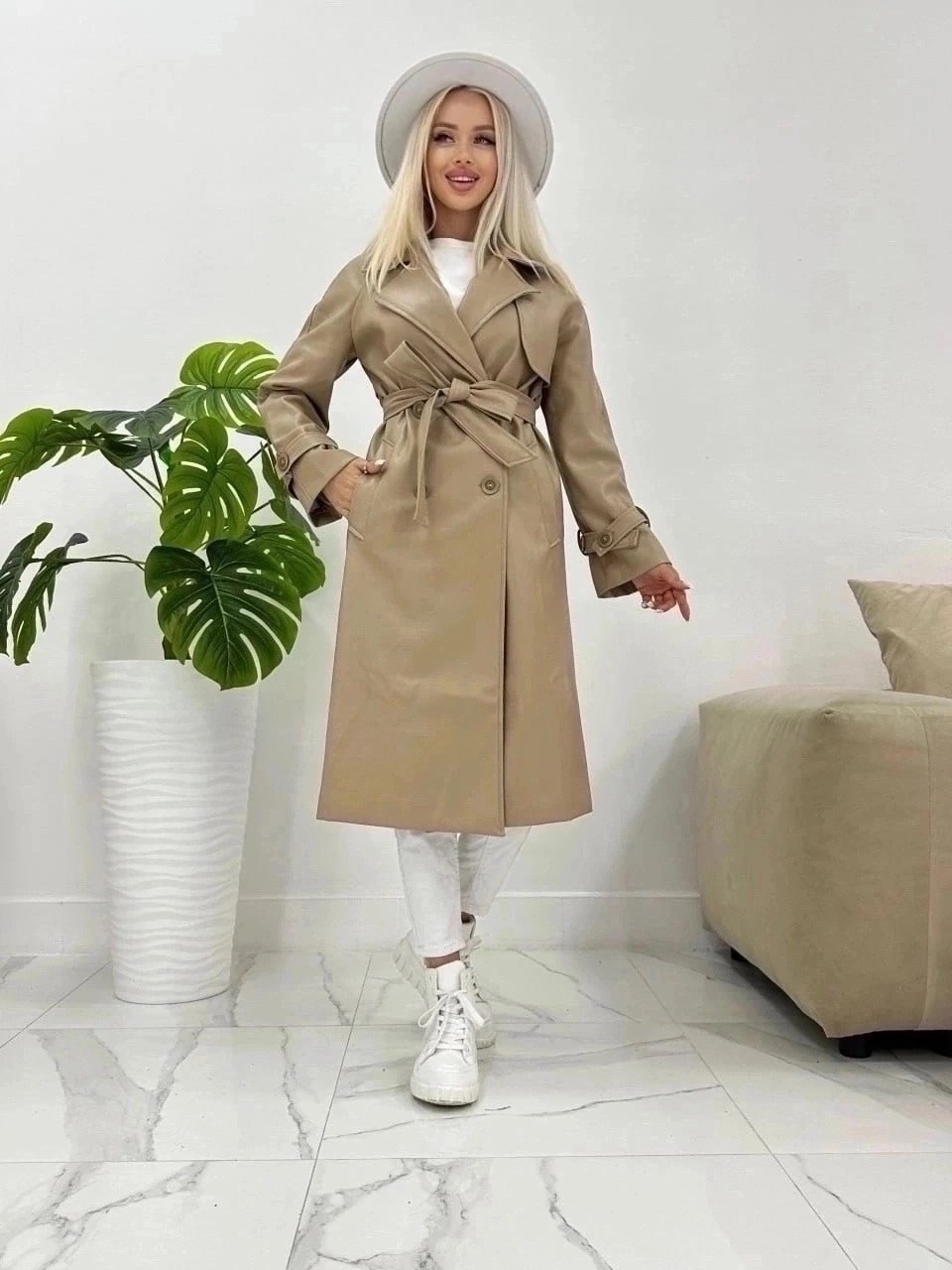 модные плащи 2025,женские плащи,тренч плащ,бежевый тренч,плащ женский тренч